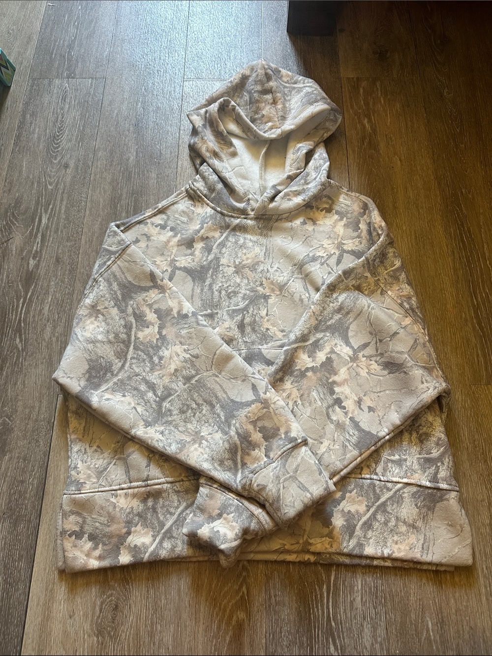 Women’s Hooded Pullover Sweatshirt - Light Beige Camouflage